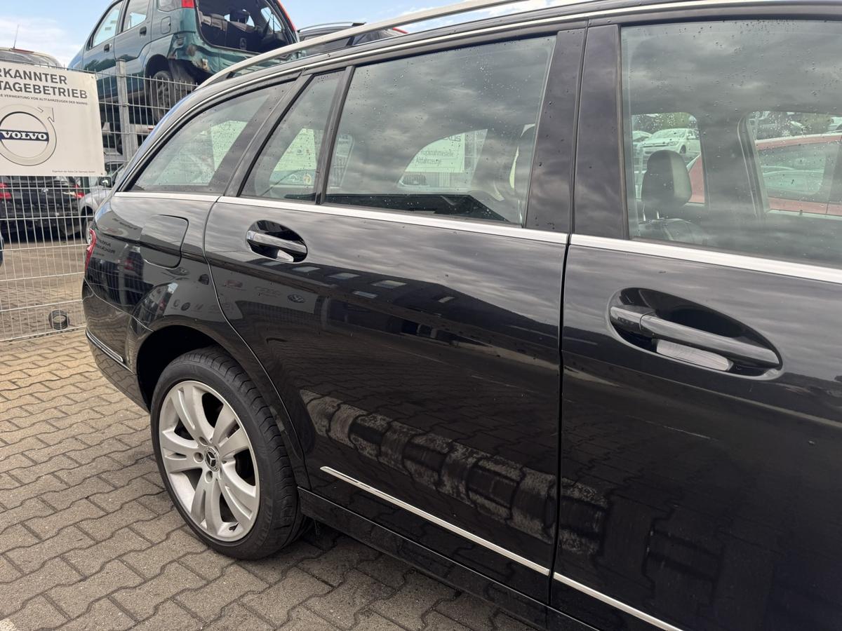 Mercedes C Klasse S204 original T&uuml;r hinten rechts 197 Obsidianschwarz Kombi Rohbau Bj.2009
